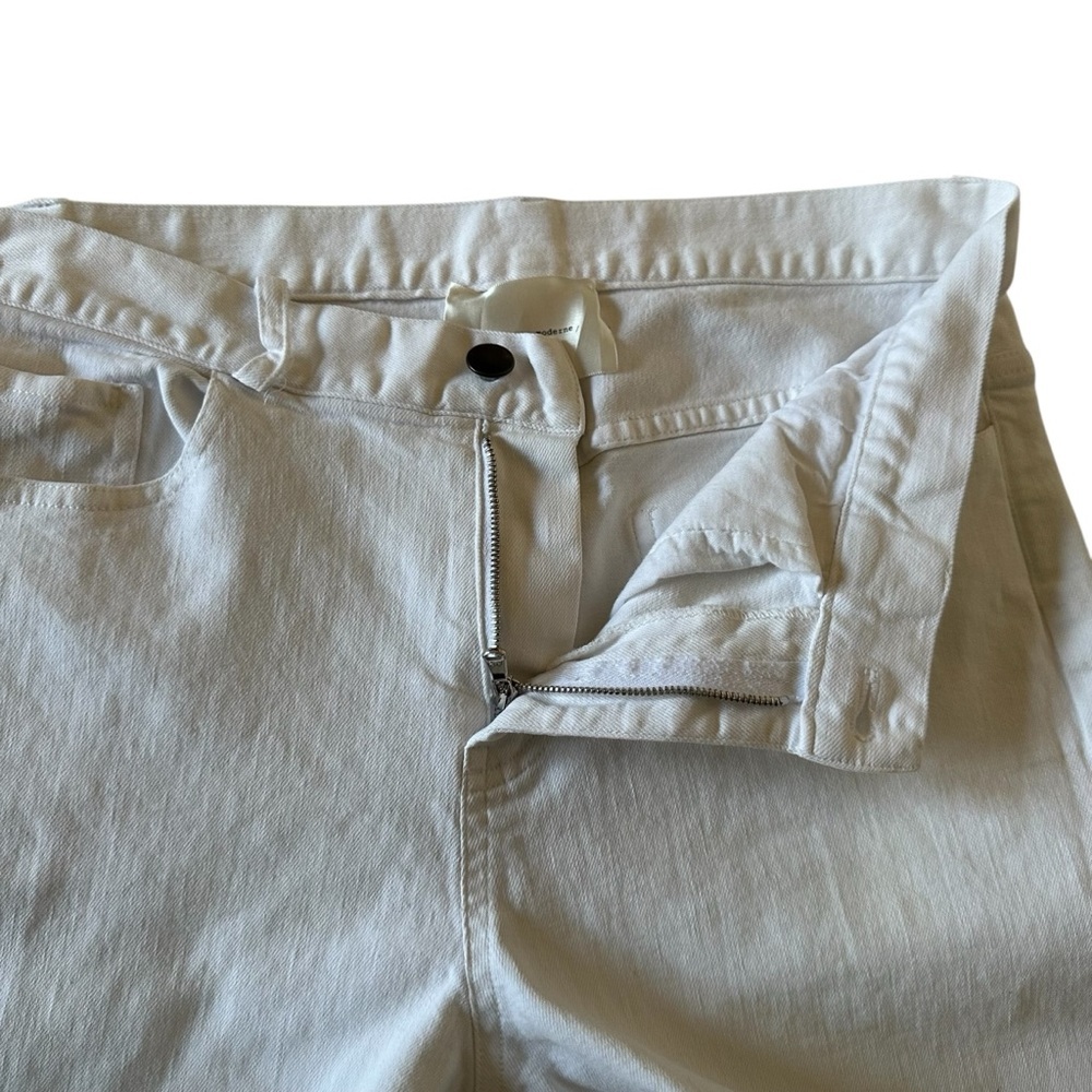 La Garconne Moderne White Mid-Waist Crip Jeans Size 29 — image 5 of 8